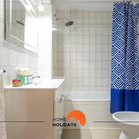 #150 Da Rocha By Holidays Apartment *