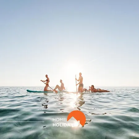 #150 Da Rocha By Holidays