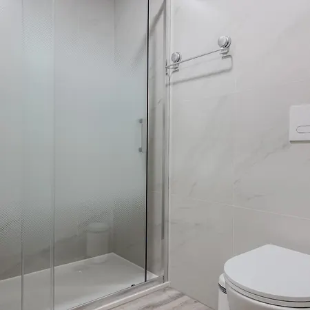 #150 Da Rocha Nearby Апартаменти Портіман