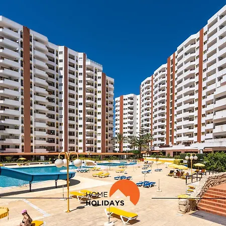 #150 Da Rocha Nearby Апартаменты